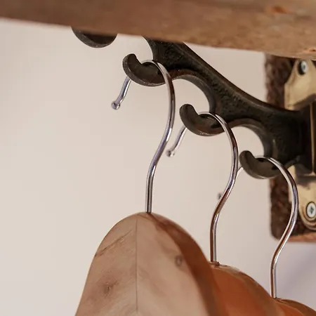 Villa Yewbeck: Brand New, Garden Views Windermere