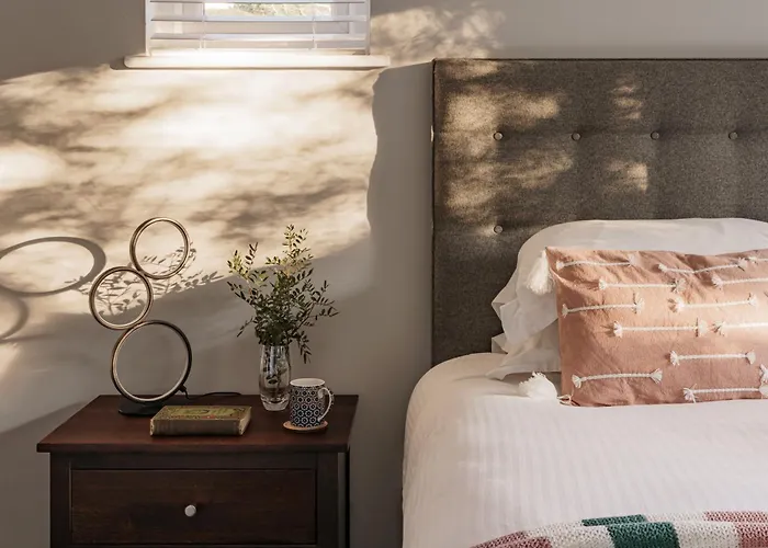 Villa Yewbeck: Brand New, Garden Views Windermere